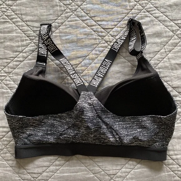 •Victoria’s Secret Sport •Criss-Cross Back Athletic Sports Bra - Picture 2 of 5